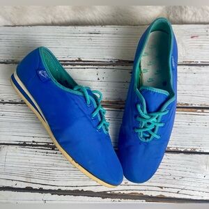 Size 7 Vintage 1980's Nike Women's Running Trainer Tennis Shoes‎